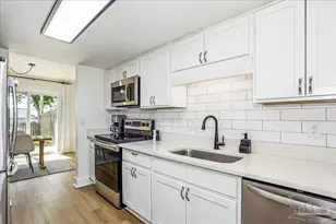 2707 E De Soto St, Pensacola, FL 32503 - Photo 5