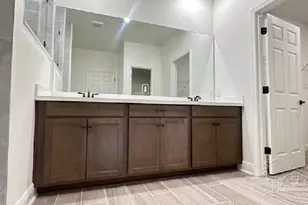 5614 Colinas Verde Dr, Milton, FL 32570 - Photo 3