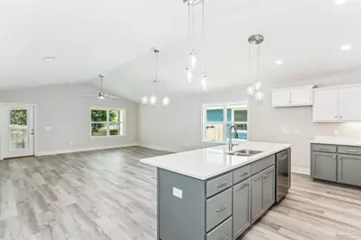 5885 Grotto Ave, Pensacola, FL 32507 - Photo 13