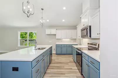 5881 Grotto Ave, Pensacola, FL 32507 - Photo 13