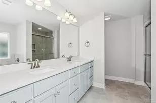 5881 Grotto Ave, Pensacola, FL 32507 - Photo 9