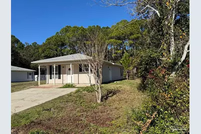 5620 Charter Cir, Gulf Breeze, FL 32563 - Photo 1