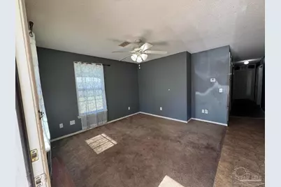 5620 Charter Cir, Gulf Breeze, FL 32563 - Photo 3