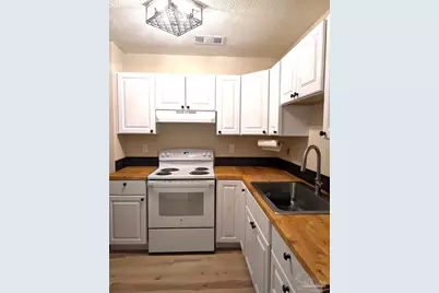 28 Mindoro Cir, Pensacola, FL 32507 - Photo 5