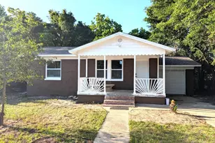 28 Mindoro Cir, Pensacola, FL 32507 - Photo 1