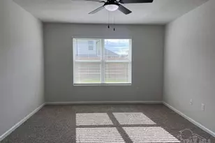 3842 James Stovall St, Pensacola, FL 32526 - Photo 5