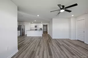 3842 James Stovall St, Pensacola, FL 32526 - Photo 13