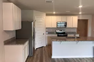 3842 James Stovall St, Pensacola, FL 32526 - Photo 3