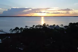 4500 Fishermans Point Dr, Milton, FL 32583 - Photo 1