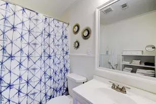 1018 W Gregory St, Pensacola, FL 32502 - Photo 15