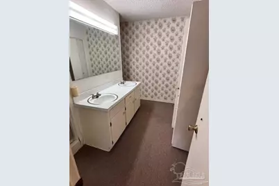 6235 Confederate Dr, Pensacola, FL 32503 - Photo 21