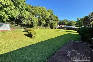 6235 Confederate Dr, Pensacola, FL 32503 - Photo 27