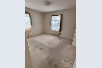 6235 Confederate Dr, Pensacola, FL 32503 - Photo 15