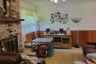 6235 Confederate Dr, Pensacola, FL 32503 - Photo 5