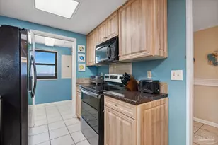 8271 Gulf Blvd, Navarre Beach, FL 32566 - Photo 17