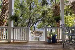 5393 Soundside Dr, Gulf Breeze, FL 32563 - Photo 19