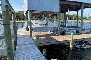 5393 Soundside Dr, Gulf Breeze, FL 32563 - Photo 43