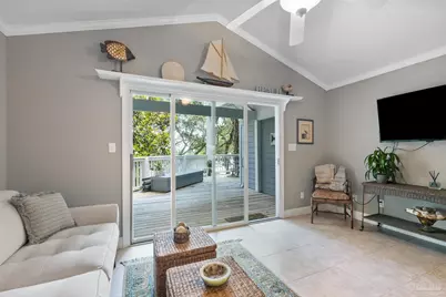 5393 Soundside Dr, Gulf Breeze, FL 32563 - Photo 35