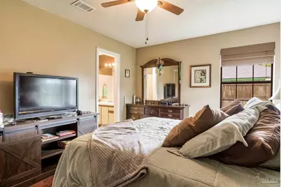 2319 Windstone Dr, Pensacola, FL 32526 - Photo 27