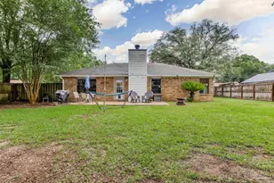 2319 Windstone Dr, Pensacola, FL 32526 - Photo 5