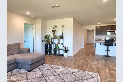 5621 Guinevere Ln, Milton, FL 32583 - Photo 13