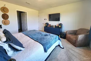 5621 Guinevere Ln, Milton, FL 32583 - Photo 15