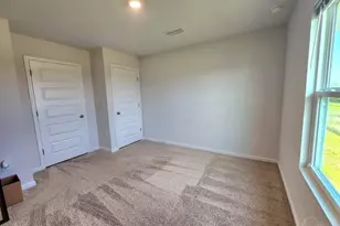 5621 Guinevere Ln, Milton, FL 32583 - Photo 7