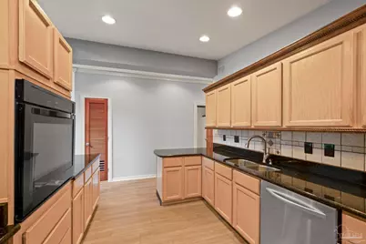 204 Camelia St, Gulf Breeze, FL 32561 - Photo 21