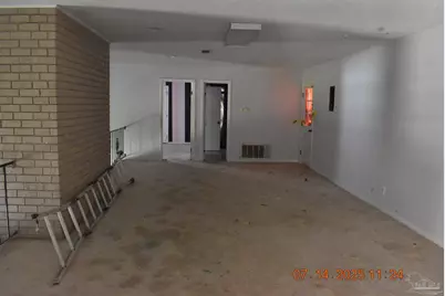 5795 Avenida Robledal, Pensacola, FL 32504 - Photo 13