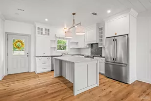 7693 Petersen Point Rd, Milton, FL 32583 - Photo 9