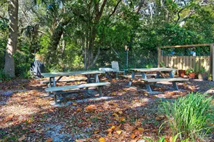 615 Bayshore Dr, Pensacola, FL 32507 - Photo 67