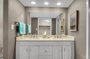 615 Bayshore Dr, Pensacola, FL 32507 - Photo 31