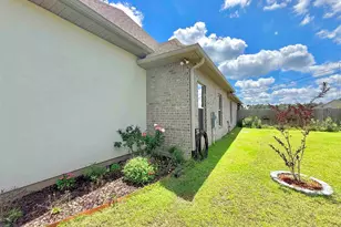 405 Waterbury Ct, Cantonment, FL 32533 - Photo 35