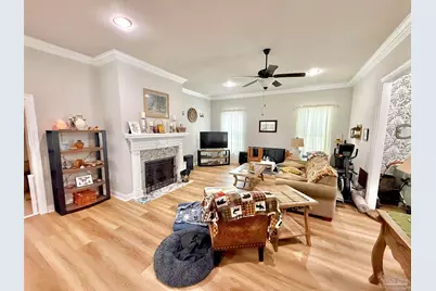 405 Waterbury Ct, Cantonment, FL 32533 - Photo 9