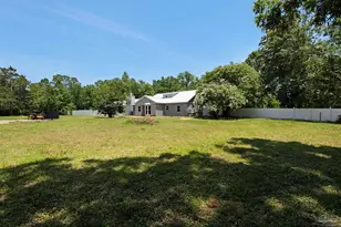 4881 Calvin Dr, Milton, FL 32583 - Photo 5