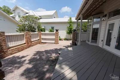 431 E Zarragossa St #B, Pensacola, FL 32502 - Photo 9