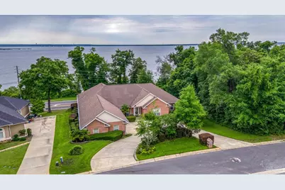 3078 Pelican Ln, Pensacola, FL 32514 - Photo 1
