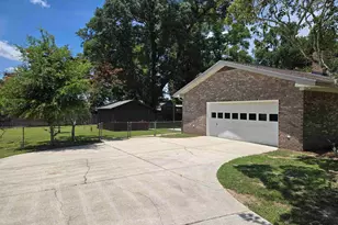 4705 Dean Dr, Pace, FL 32571 - Photo 5