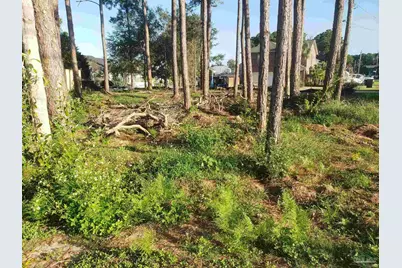 3262 Duke Dr, Gulf Breeze, FL 32563 - Photo 3