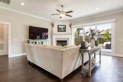 6067 Huntington Creek Blvd, Pensacola, FL 32526 - Photo 9