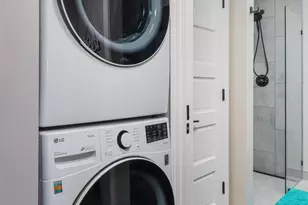 8520 Gulf Blvd, Navarre Beach, FL 32566 - Photo 13