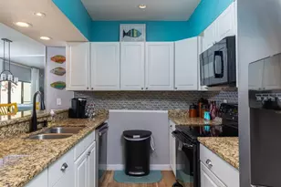 8520 Gulf Blvd, Navarre Beach, FL 32566 - Photo 11