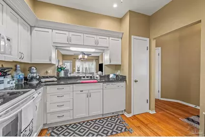 601 E Burgess Rd #K1, Pensacola, FL 32504 - Photo 7