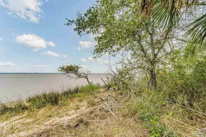 3155 Deep Water Cir, Milton, FL 32530 - Photo 9