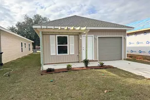 8601 Walnut Ave, Pensacola, FL 32534 - Photo 25