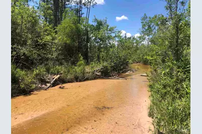 2035 Glacier Dr, Pace, FL 32571 - Photo 9