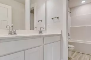 1698 Amaya Ln, Gulf Breeze, FL 32563 - Photo 23