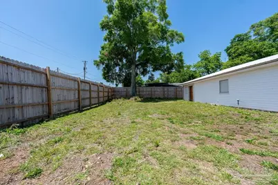 2401 N E St, Pensacola, FL 32501 - Photo 5