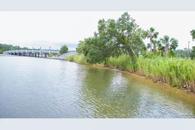 300 Bayou Blvd #106, Pensacola, FL 32503 - Photo 5