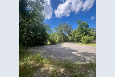 2225 Northbury Ct, Pensacola, FL 32526 - Photo 9